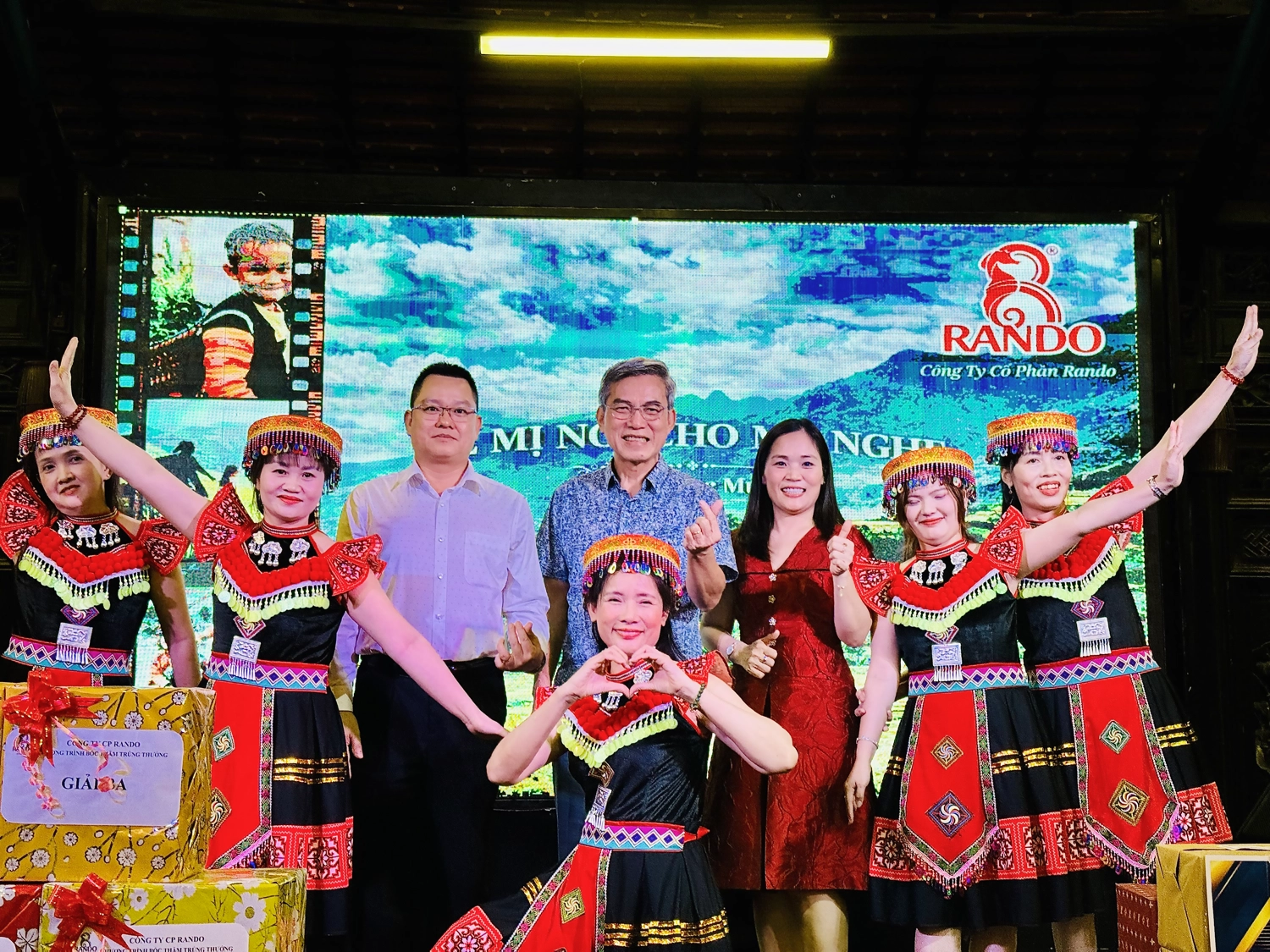 RANDO-Tong ket hoat dong 2025-17