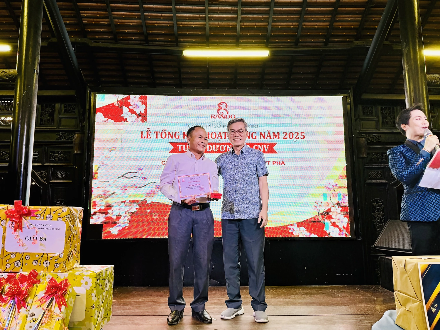 RANDO-Tong ket hoat dong 2025-24